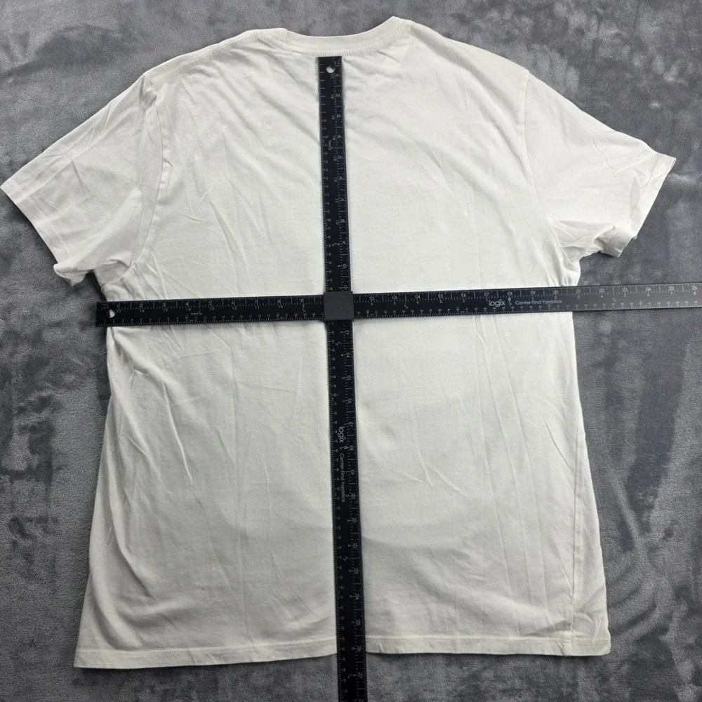 Guess T-Shirt Mens XL White‎ Embossed Grid Graphic Los Angeles Cotton Tee - Picture 6 of 8